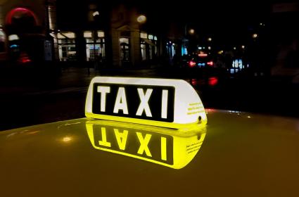 Ниш - Белград: Самостоятелен такси трансфер